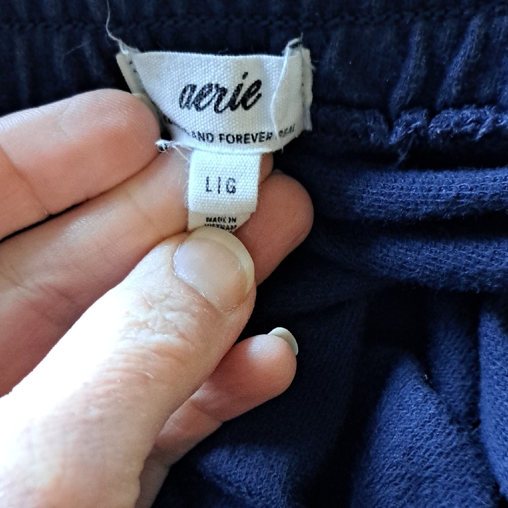 Aerie Lounge Shorts In Navy And Washed Yellow - Picture 5 of 6
